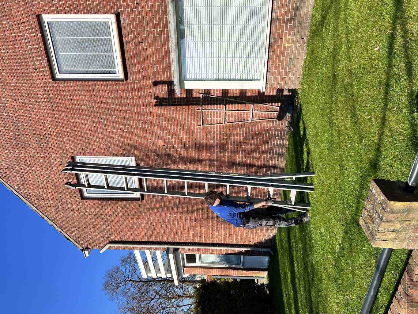 Doorn schoorsteenveger huis ladder